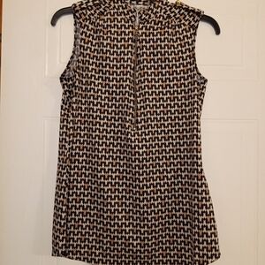 PerSeption Concept Brown and White Fitted Blouse with Peter Pan Collar